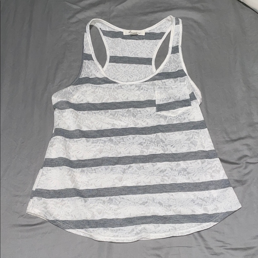 Forever 21 Gray and White Lace Tank Top